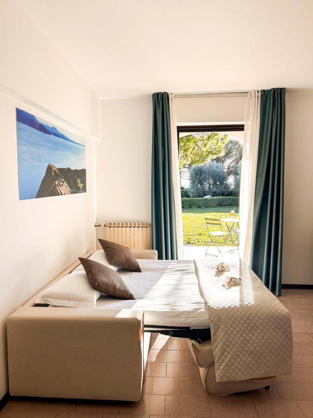 Moniga Aparthotel